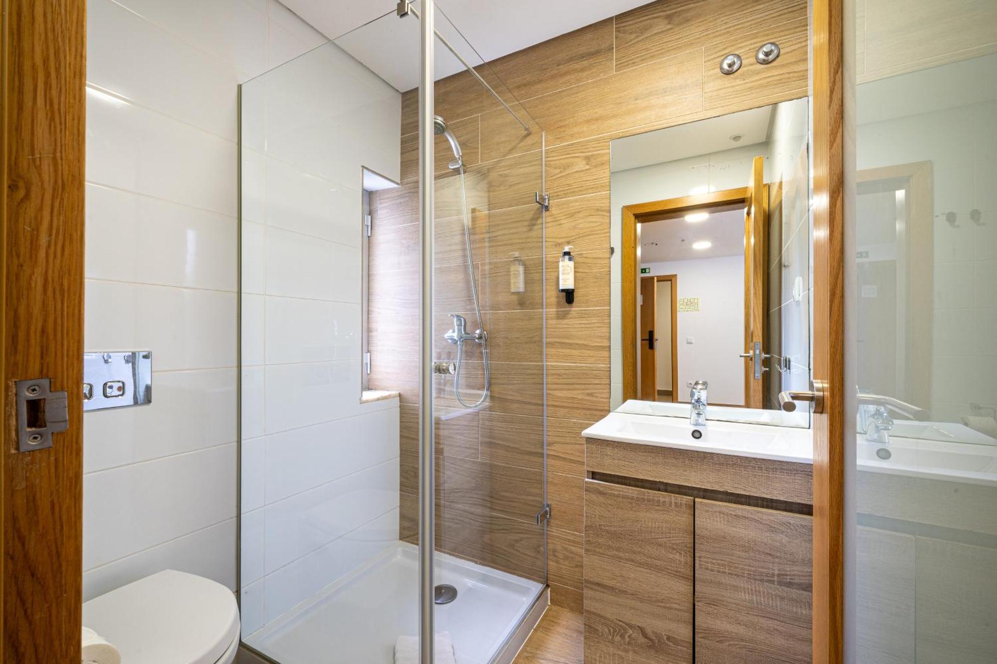 Central Suites 3 Sao Joao da Madeira Ngoại thất bức ảnh